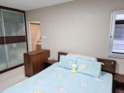 Blk 202A Compassvale South Gate (Sengkang), HDB Executive #591786771